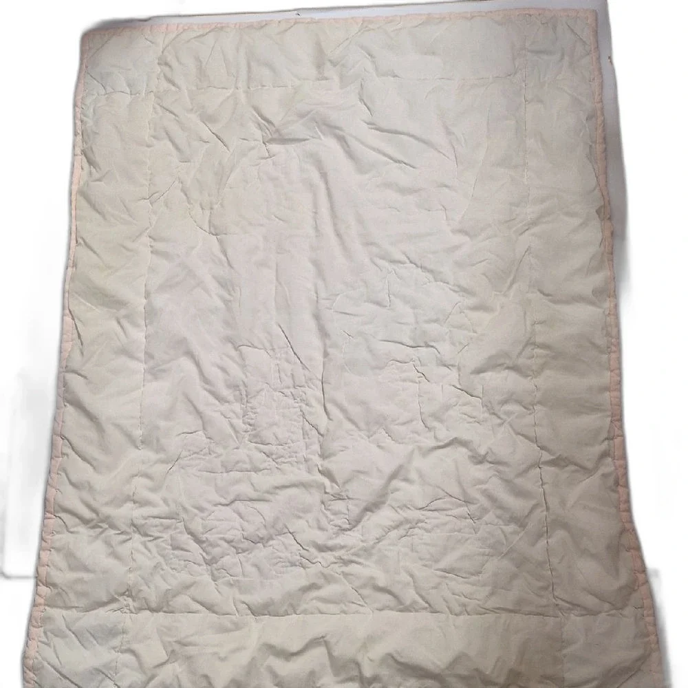 Vintage 90s Pastel Floral Embroidered Baby Quilt - Nursery Blanket Cream/Green
